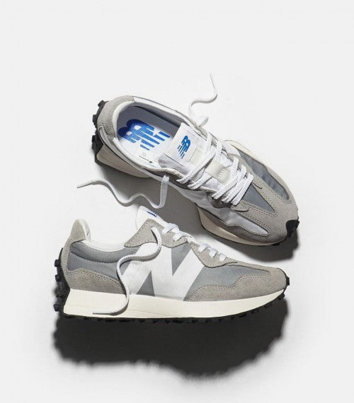New Balance 327