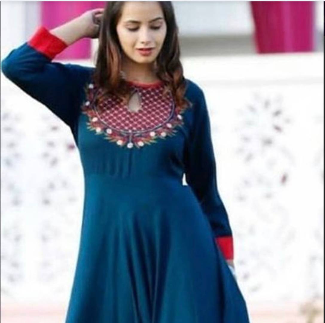 Gotta Aari Work Rayon Kurti