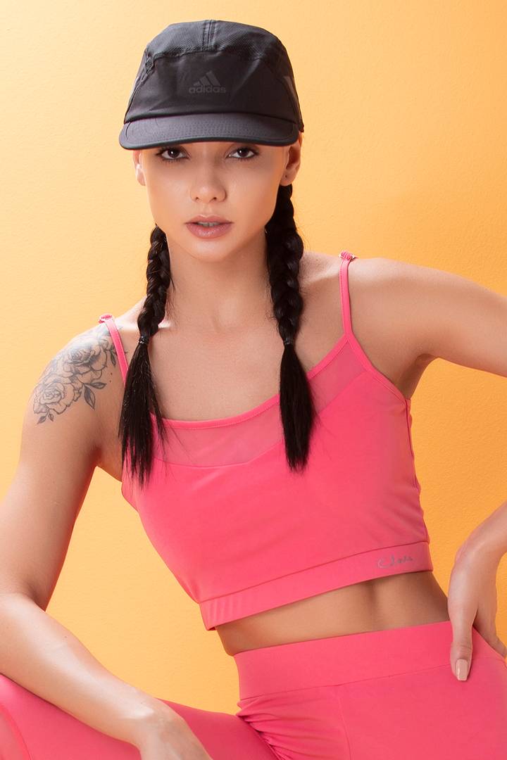 Clovia Sleeveless Noodle Strap Solid Sports Cami Top