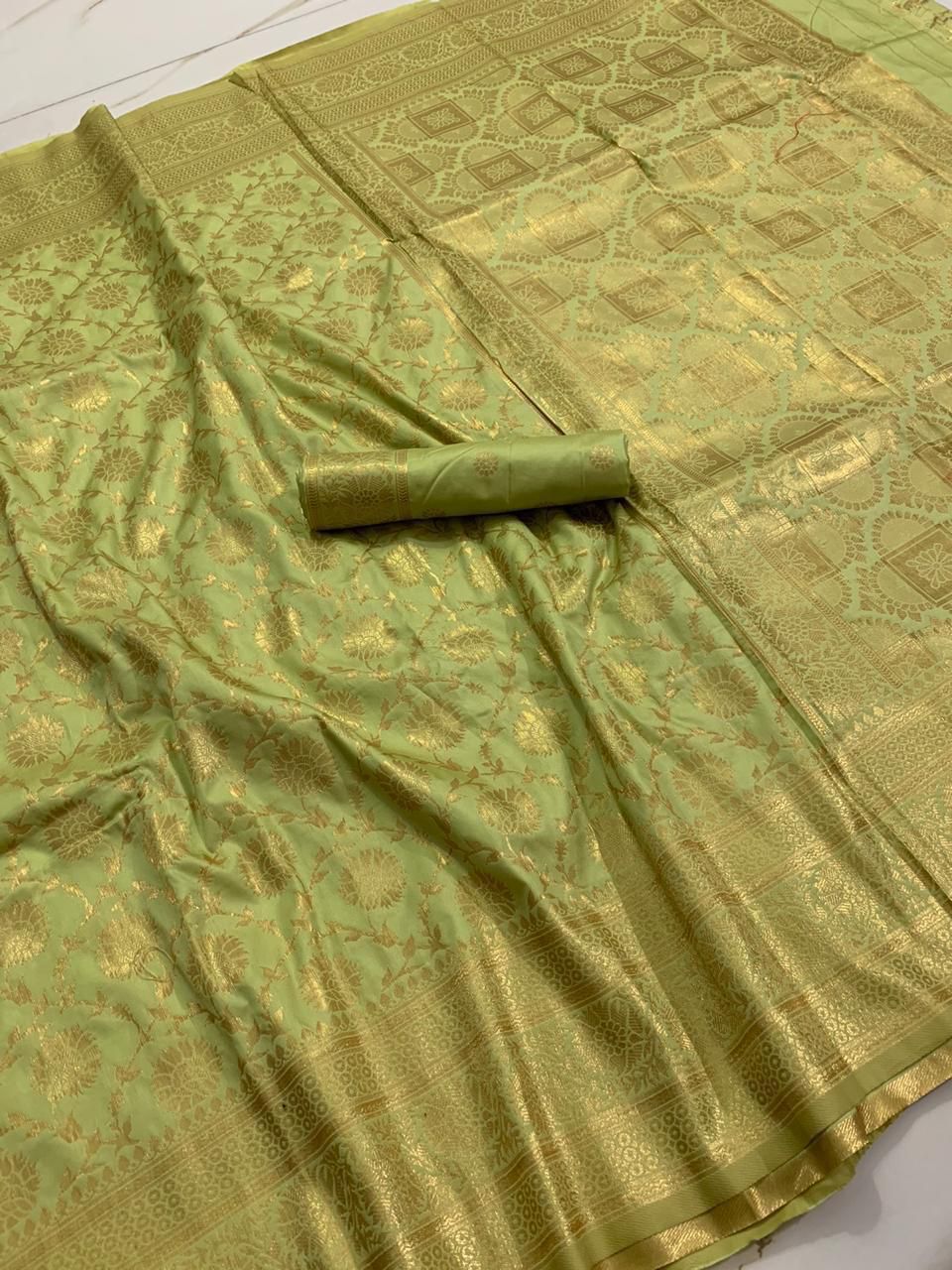 Banarasi Handloom Soft Silk Weaving  Saree
