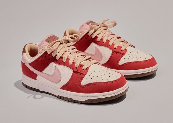 Nike Dunk Low Bacon Red