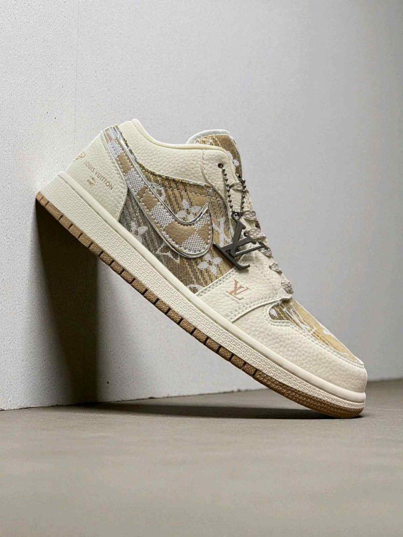 AIR JORDANS
