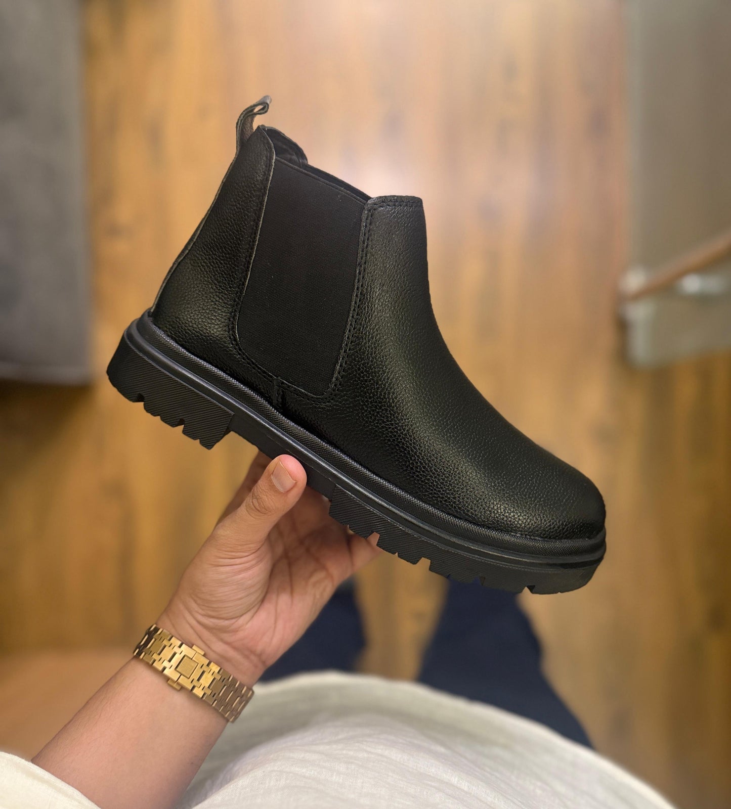 CHUNKY CHELSEA BOOTS