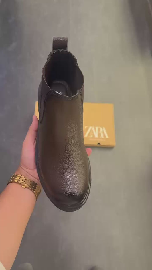 CHUNKY CHELSEA BOOTS