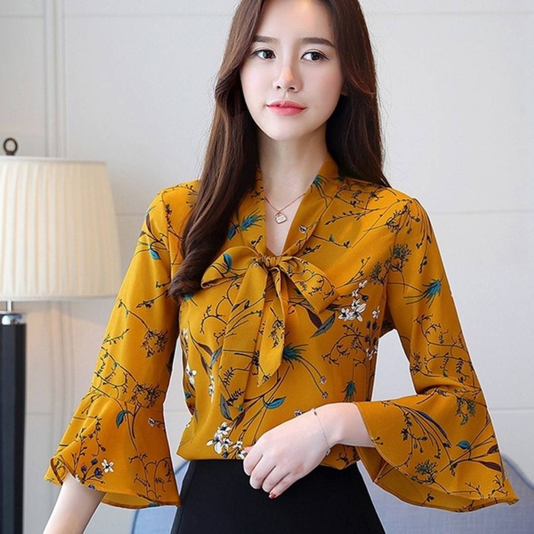 Stunning Floral Printed Blouse Top