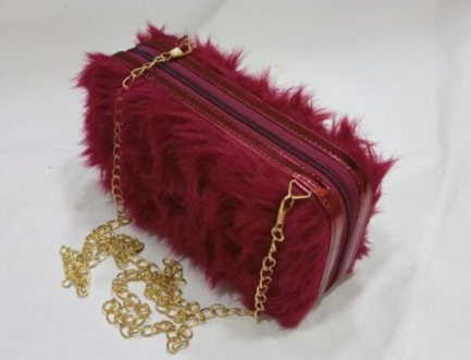 Furry Clutch